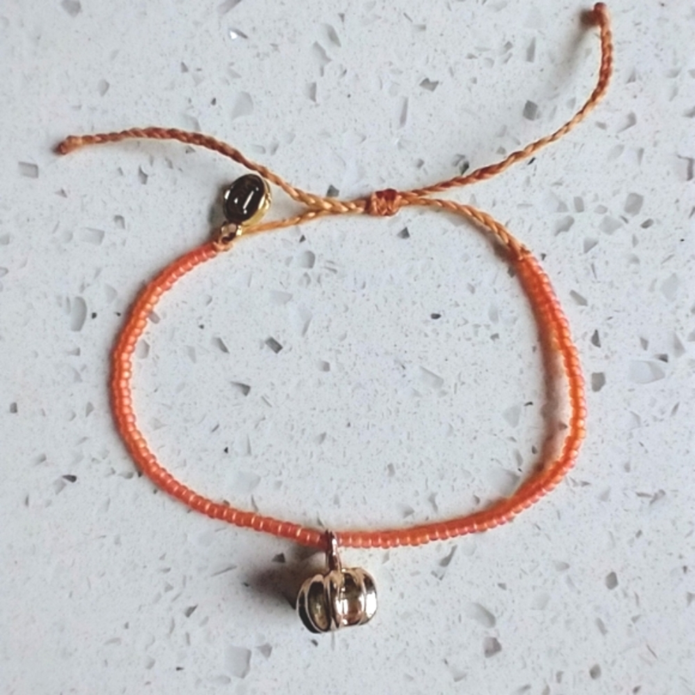 Pura Vida Golden Pumpkin seed bead limited edition RARE